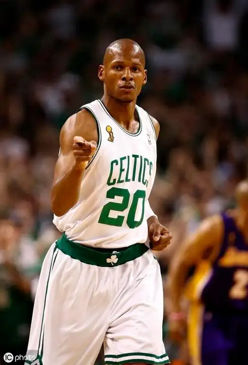 你不知道的雷阿伦 当初可是以扣将出山的