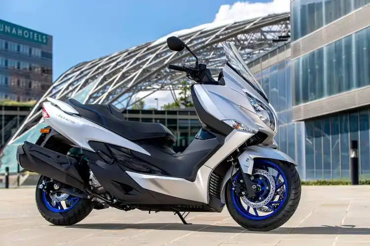 suzuki 2022 an400 欧洲版:户外特写_搜狐汽车_搜狐网