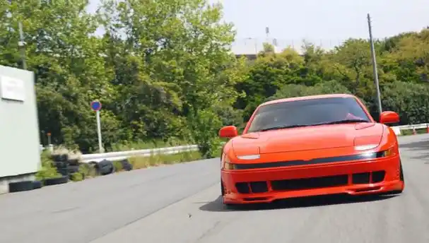 三菱的旗舰跑车三菱3000gtgto