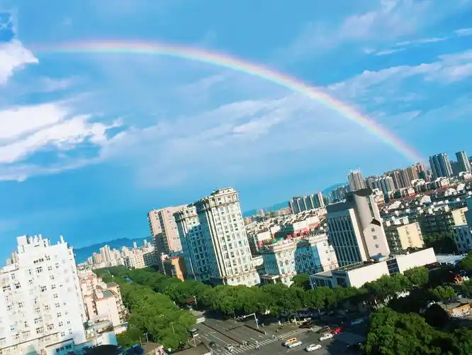 雨过天晴,景色迷人!