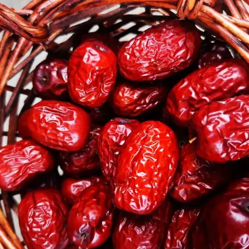 我们是厂家直销,拒绝暴利,一手货源,精选红枣注意:本店产品一律真实