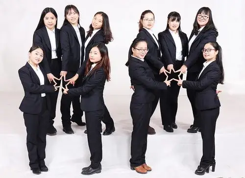 教育品牌创意形象教师老师形象教研团队组合拍摄