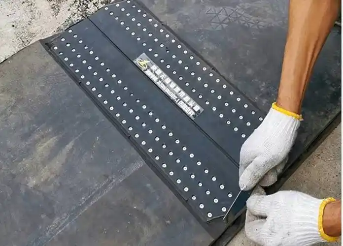 四川绵阳输送带_维修销售输送带接头批发价格_叶氏输送带销售公司