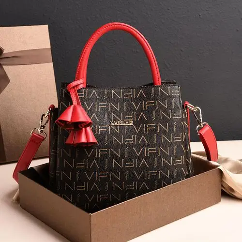 雅格莱诗手提包大包女208春季新款欧美时尚单肩斜跨ol职业女包包