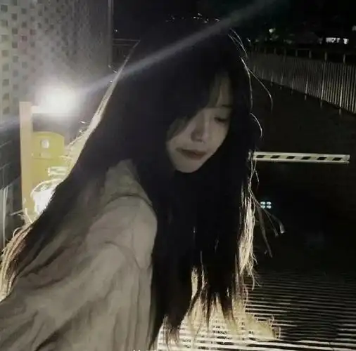 伤感头像.伤感.真人女头