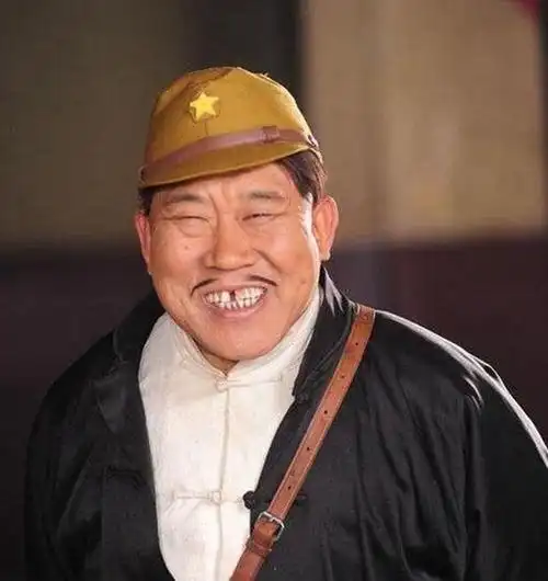 天生一张"凶脸"自带气场,这8位"反派专业户",太吃亏了_人物资讯_资讯