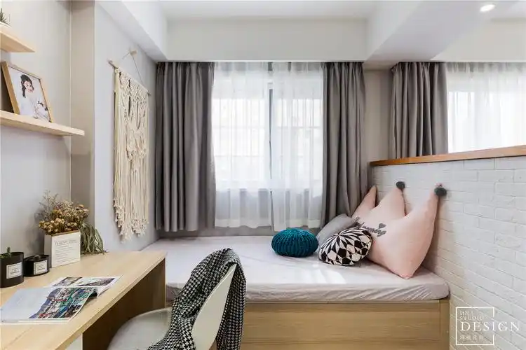 客厅窗帘2装修效果图粉色浪漫北欧风榻榻米设计图