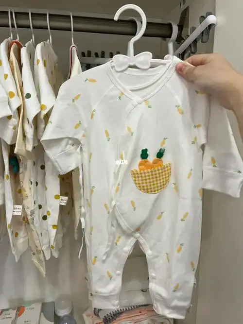 小宝宝的衣服也太可爱了吧