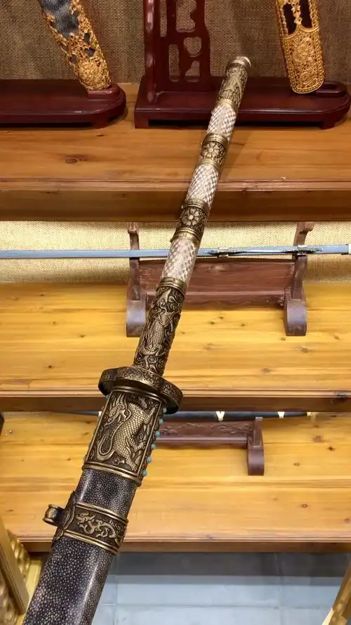 康熙战刀,霸气十足,复古版型