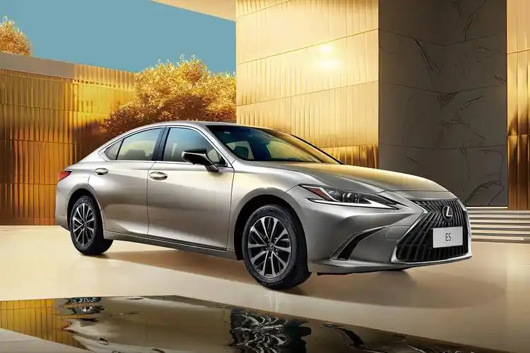 雷克萨斯新款es 200臻享版上市:29.99万元