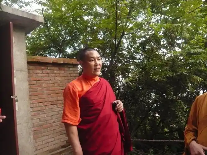 白马生龙仁波切陕西勉县天灯寺弘法(转)