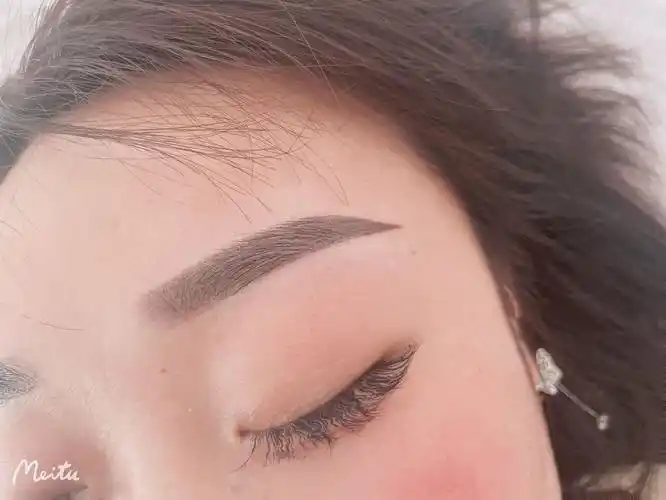 女士眉毛温柔好不好纹眉 女士眉毛温柔好不好纹眉图片