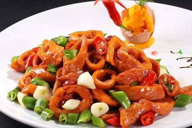 猪大肠炒出来嚼不动?告诉你饭店的1个秘诀,脆爽可口,不腥不臭