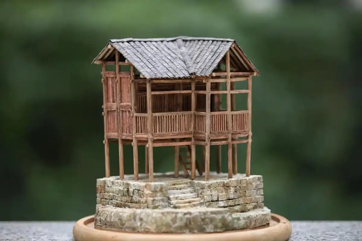 只做大家买得起的房子 微缩 传统民居吊脚楼 - 抖音