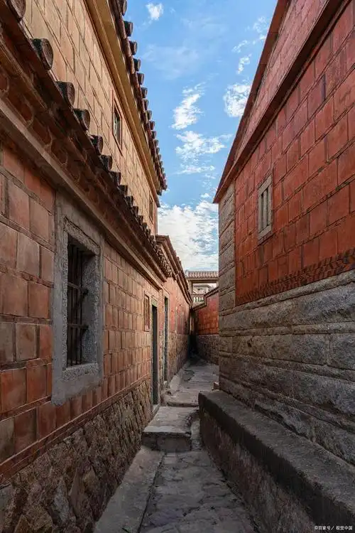 有一个距今600多年历史的传统村落,这就是十户九侨的梧林传统村落