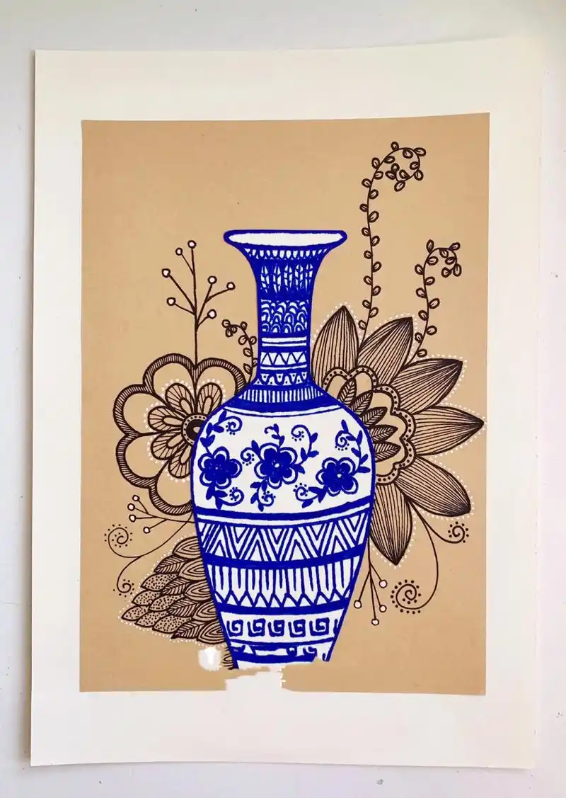 青花瓷创意花瓶(儿童画) 青花瓷创意花瓶(儿童画)