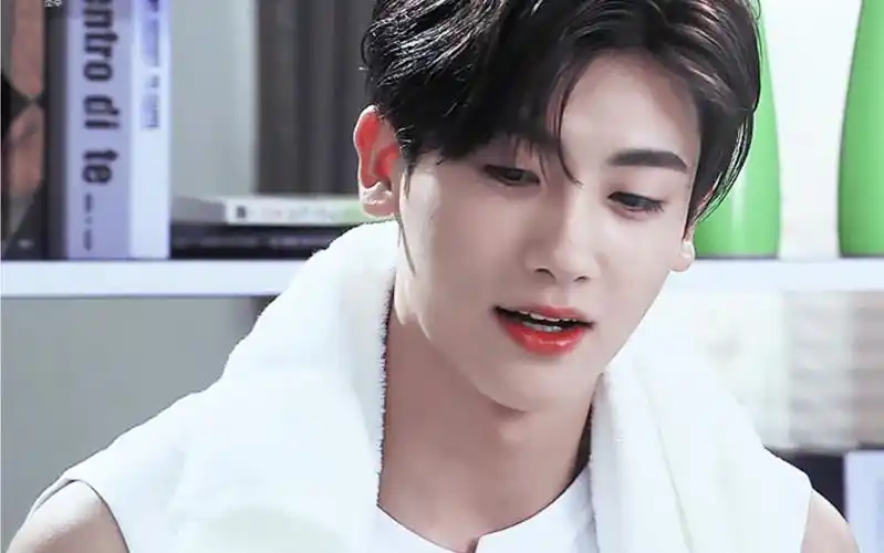 活动  【朴炯植】上流社会的本部长是现实中很难遇见的人吧