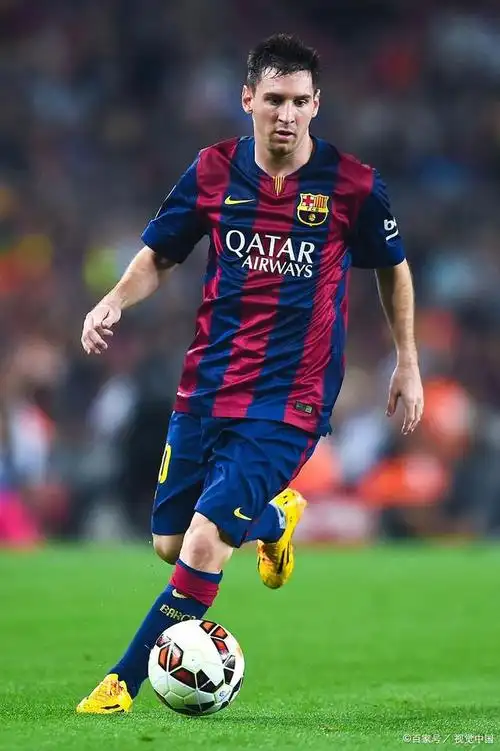 足球巨星:梅西(一)