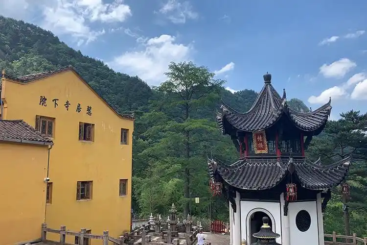 九华山慧居寺官网