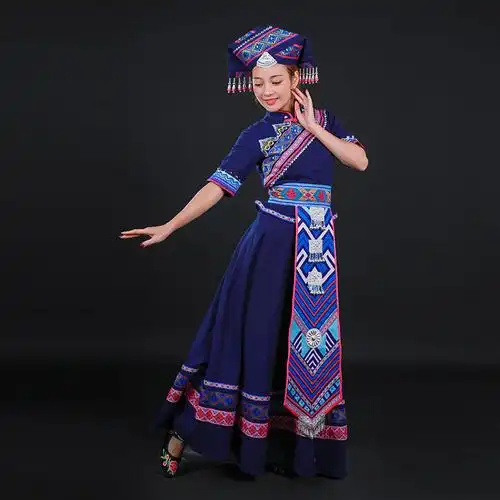 新款刺绣壮族民族服装演出服三月三广西云南节日盛装民族服装