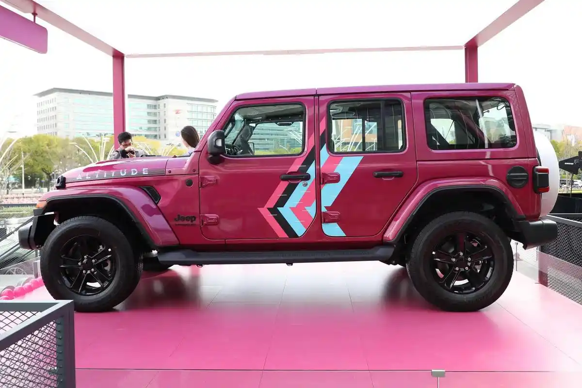 盘点十大硬派越野车排行榜.