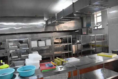 厨具营行做晋中吉利汽车厂食堂商用厨房工程效果图