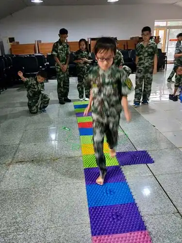 一班指压板挑战二