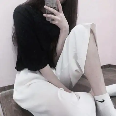 暴力颖の身体部位图半身图女生头像穿衣搭配