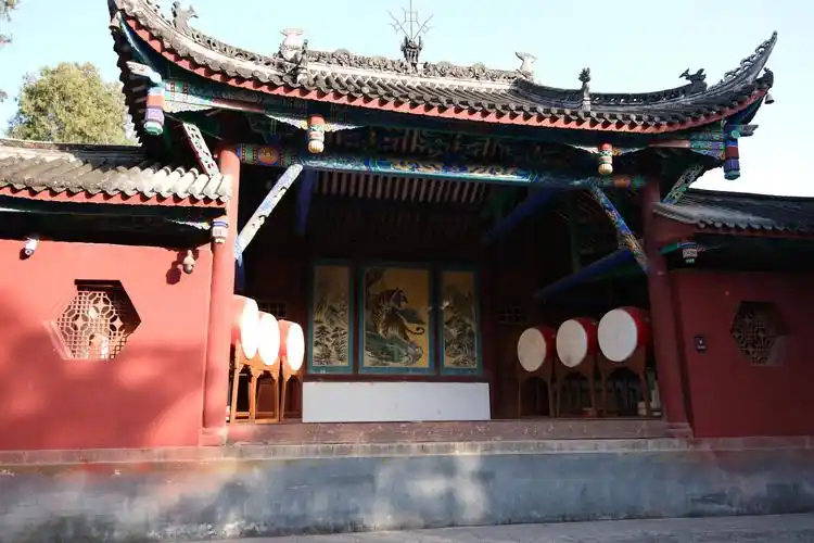 haku 的想法: 汉中勉县武侯祠 | 说到武侯祠很多人第一印象都是四川