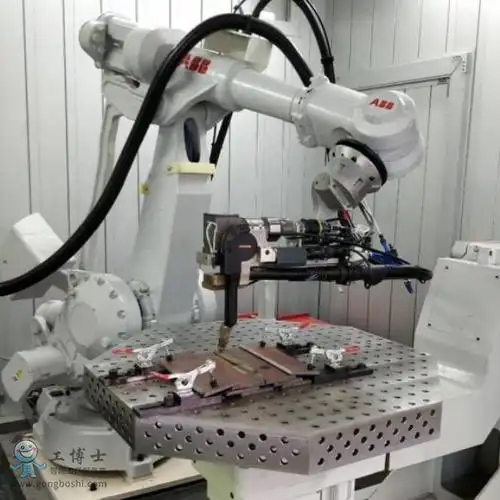 雾化器让智能喷涂成为可能abb机器人技术资料abb工业机器人备件服务商