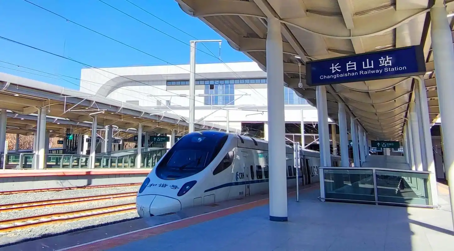 沈佳高铁敦白段开始按图试运行