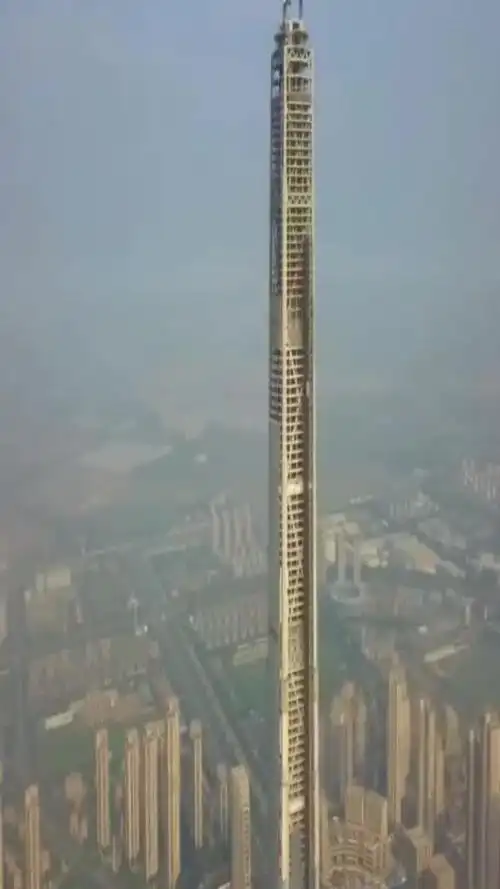 中国结构高度第一高楼结构597米天津117大厦