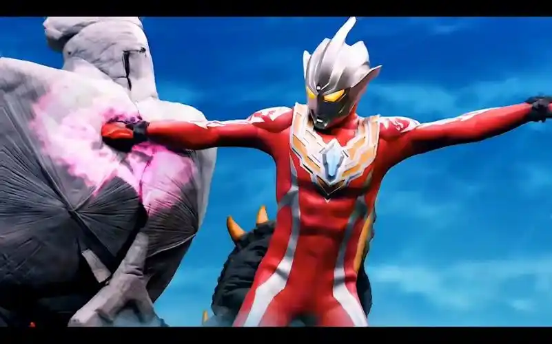 奥特曼居然学会了成龙的五形拳功夫!