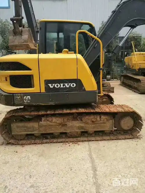 出售沃尔沃80二手挖掘机一点毛病也没有,不费油.