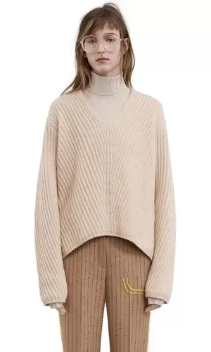 驼色才是冬天最时髦的打开方式让你看起来就很贵