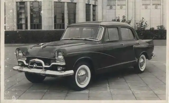 上汽曾经的辉煌:凤凰能否涅盘,上海牌轿车何时复兴?