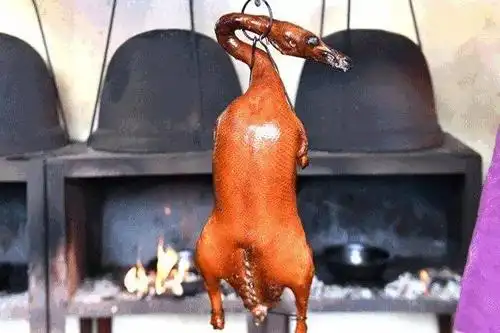 大岭山最地道的荔枝柴烧鹅,一味足倾城,让人垂涎欲滴!