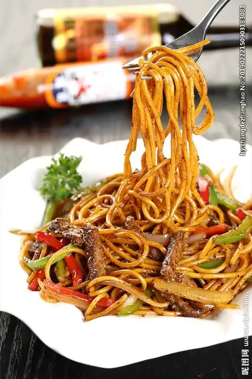 黑椒牛柳意面图片