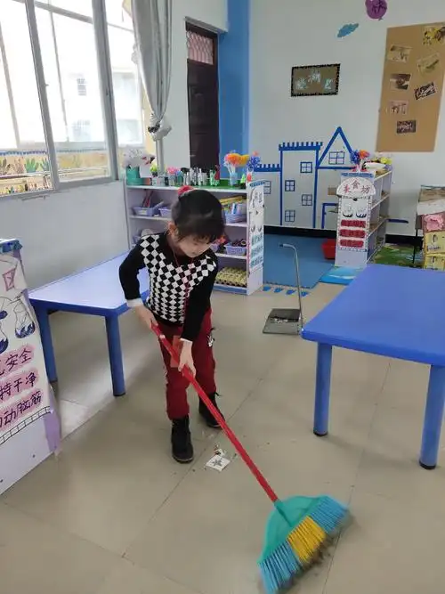 石别镇中心幼儿园～一日生活皆课程之"值日生"
