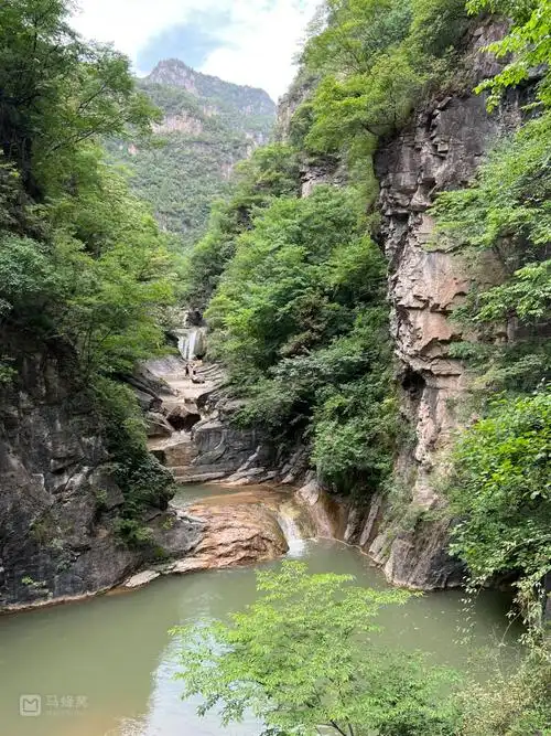 焦作青龙峡风景名胜区,位于河南焦作市北部25公里处的深山区,总面积约