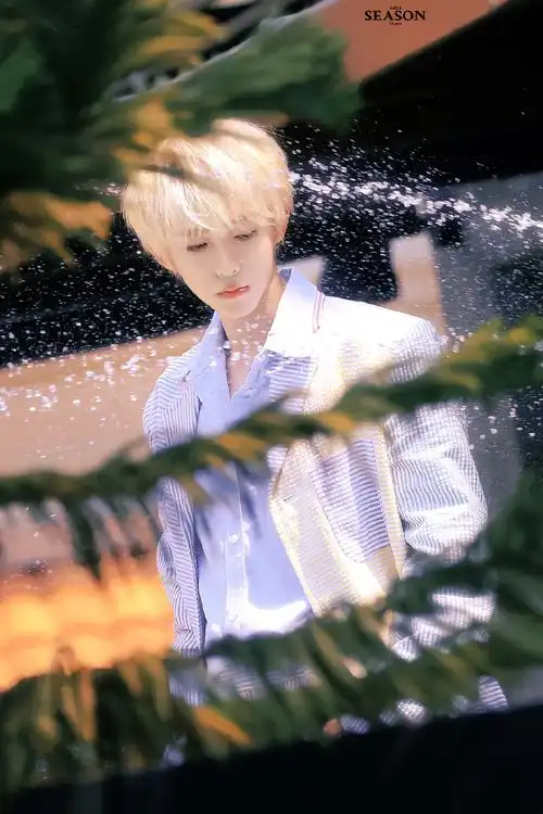 刘宇0424毕业快乐##into1校园感毕业大片##into1最后一个团体封面