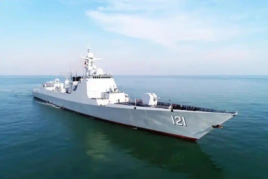 齐齐哈尔舰官兵一致表示