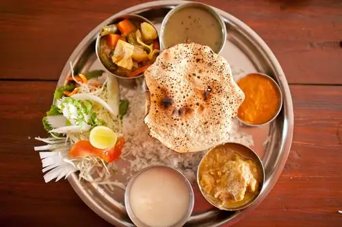 尼泊尔--加德满都-泰米尔区尼餐