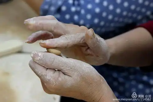 人类用自己勤劳的双手不断地创造新的奇迹和梦想趁着宅家的雨天整理