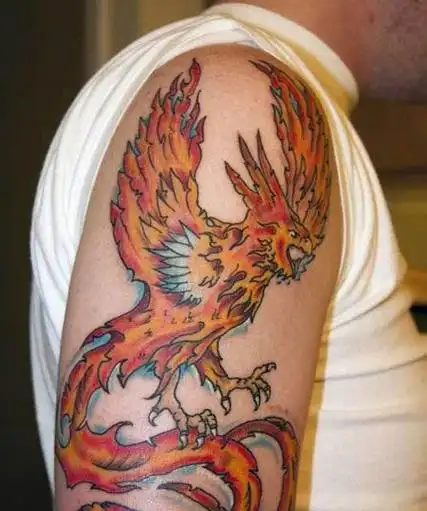 大臂个性朱雀纹身图案
