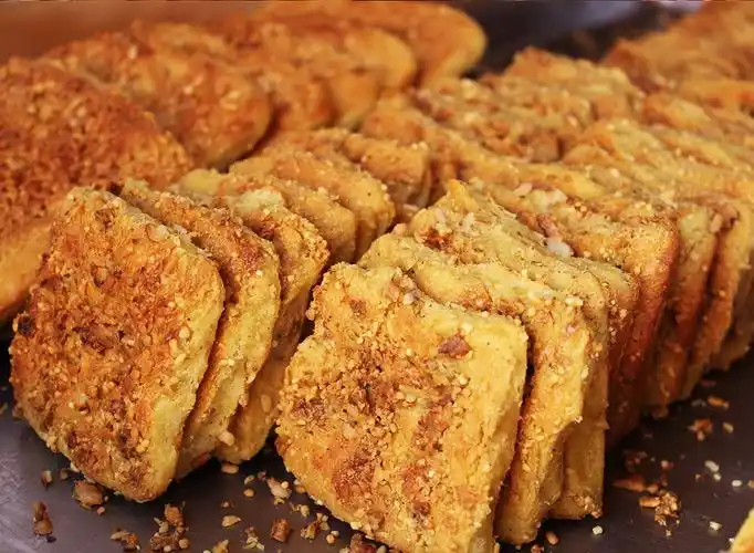 陕西汉中特产热卖宁强核桃馍特色小吃手工现做花生馍10个装