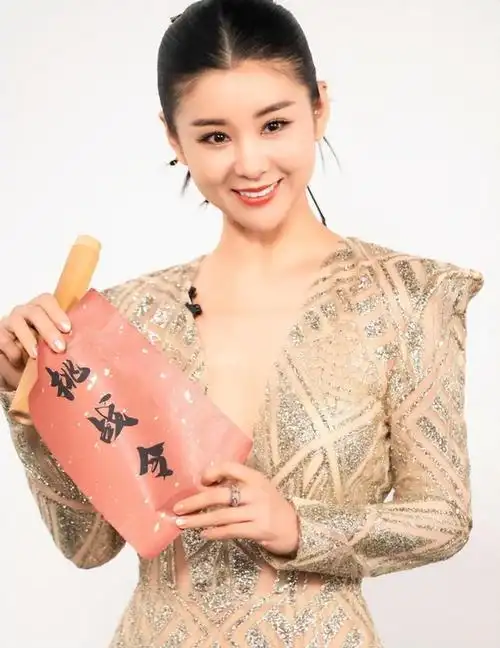 有种"整容"叫王雷结婚,老婆李小萌没啥变化,他却"脱胎换骨"