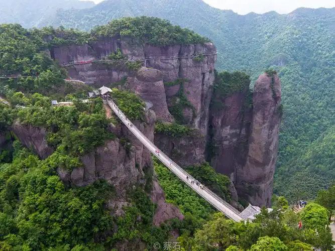 神仙居交通:离杭州240公里 /离上海370公里【浙江台金高速】浙江台金