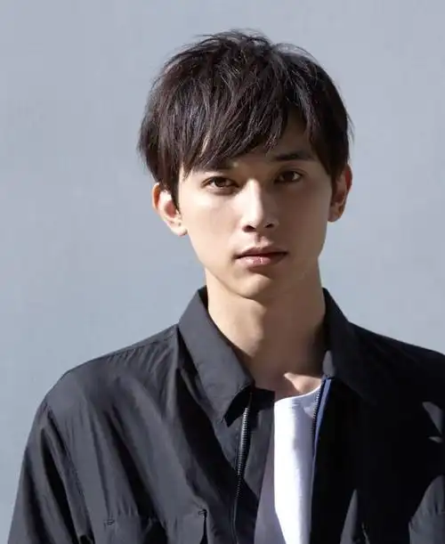 日本十大最帅90后男明星,各个英俊帅气,谁是你心目中的男神?