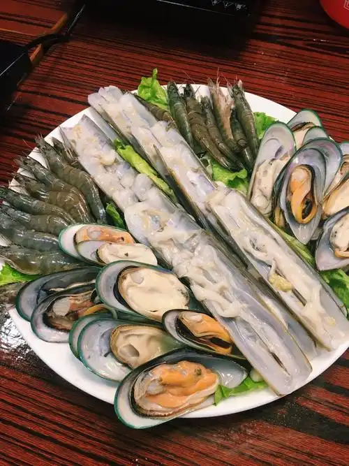 海鲜拼盘 - 伦哥火锅私房菜s photo in jordan hong kong | openrice